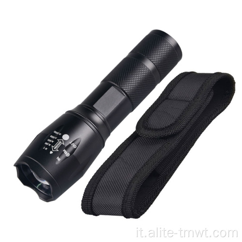 Flashlight ricaricabile ad alta potenza ricaricabile con zoom LED